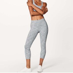 Lululemon Wunder Under Crop (Hi-Rise) (Luxtreme) - SIZE 8 - NWOT